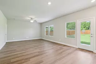 2223 Rannoch St, Sherman, TX 75092 - Photo 4