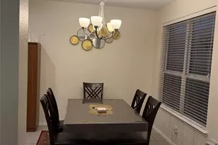 4353 Annesley Ln, Irving, TX 75062 - Photo 10