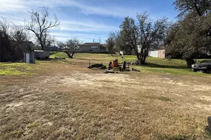 609 E Henry, Hamilton, TX 76531 - Photo 36