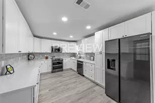 7107 E Mockingbird Ln, Dallas, TX 75214 - Photo 12