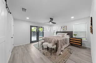 7107 E Mockingbird Ln, Dallas, TX 75214 - Photo 20