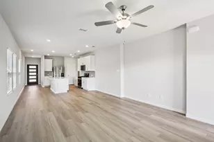 808 Leavenworth Dr, Princeton, TX 75071 - Photo 6