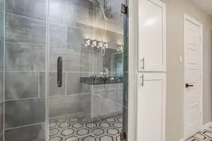 2536 Daisy Ln, Fort Worth, TX 76111 - Photo 24