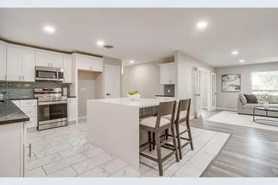 2536 Daisy Lane, Fort Worth, TX 76111 - Photo 14