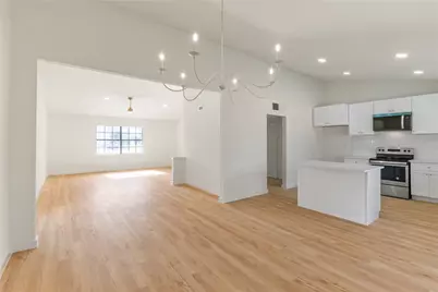 2301 Sharpshire Lane, Arlington, TX 76014 - Photo 8