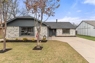 2301 Sharpshire Ln, Arlington, TX 76014 - Photo 24