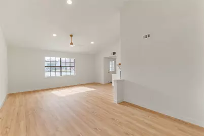 2301 Sharpshire Lane, Arlington, TX 76014 - Photo 6