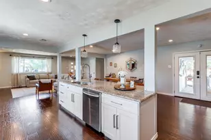 8450 Sweetwater Dr, Dallas, TX 75228 - Photo 14