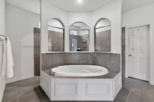 1526 Spring Hill Dr, Cedar Hill, TX 75104 - Photo 24