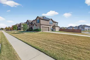 1526 Spring Hill Dr, Cedar Hill, TX 75104 - Photo 38