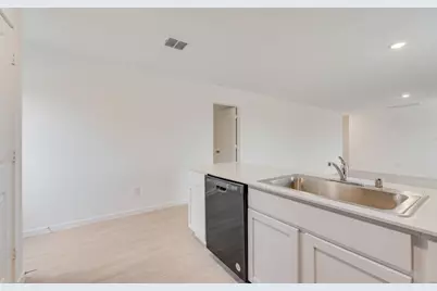 14109 Lampard Street, Pilot Point, TX 76258 - Photo 8