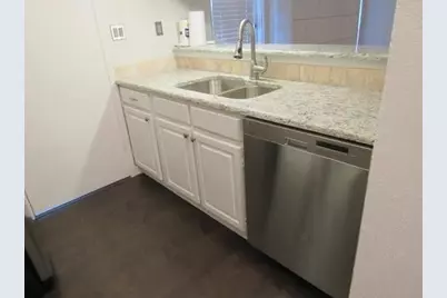 5981 Arapaho Road #1002, Dallas, TX 75248 - Photo 4