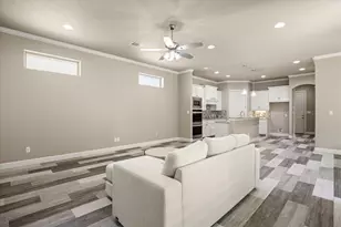 3424 Fountain Way, Granbury, TX 76049 - Photo 10