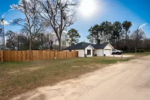 12107 Split Oak Dr, Poynor, TX 75782 - Photo 34