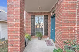 4916 Lodgepole Ln, Fort Worth, TX 76137 - Photo 4