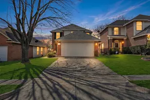 4916 Lodgepole Ln, Fort Worth, TX 76137 - Photo 2