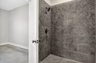 703 Maple St, Commerce, TX 75428 - Photo 6