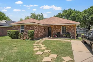 1108 Spring St, Waco, TX 76704 - Photo 2