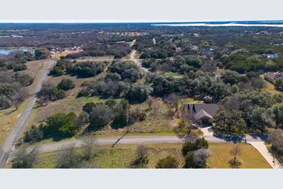 1119 Millcreek Trail, Whitney, TX 76692 - Photo 4