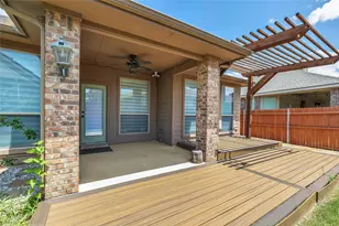 10901 Irish Glen Trail, Fort Worth, TX 76052 - Photo 30