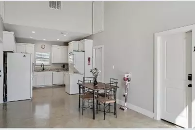703 Maple Street #1,2,3,4, Commerce, TX 75428 - Photo 2