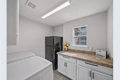 7804 Cherry Creek Drive, Plano, TX 75025 - Photo 16