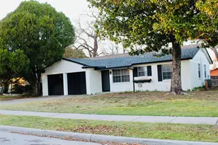 1511 Laurel Ln, Plano, TX 75074 - Photo 1