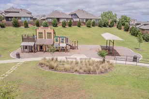 1076 Fleetwood Dr, Justin, TX 76247 - Photo 36