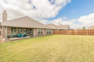 1076 Fleetwood Dr, Justin, TX 76247 - Photo 34