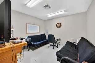 11716 Co Rd 4037, Kemp, TX 75143 - Photo 14