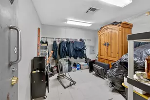 11716 Co Rd 4037, Kemp, TX 75143 - Photo 16