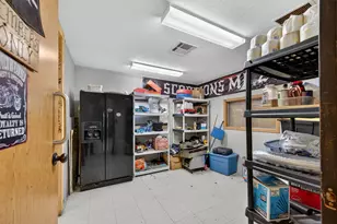 11716 Co Rd 4037, Kemp, TX 75143 - Photo 12