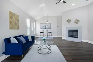 1433 Norwood Dr, Hurst, TX 76053 - Photo 6