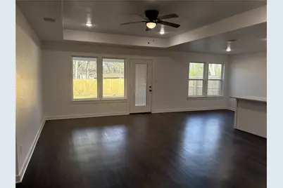 509A Giraud, Mineola, TX 75773 - Photo 2