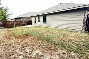 604 Meadow Wood Ln, Princeton, TX 75407 - Photo 16