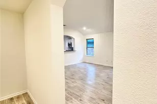 604 Meadow Wood Ln, Princeton, TX 75407 - Photo 12