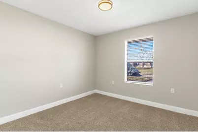 714 Pleasant Valley Road, Garland, TX 75040 - Photo 28