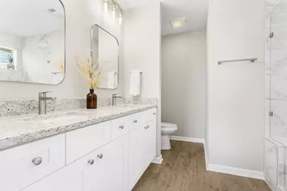 714 Pleasant Valley Road, Garland, TX 75040 - Photo 20