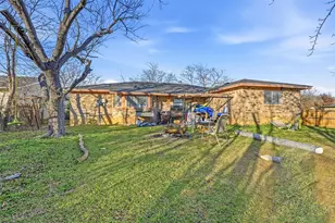 1308 Harvest Hill Ln, Arlington, TX 76014 - Photo 16