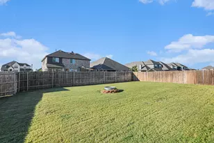 303 Pineview Ln, Ponder, TX 76259 - Photo 20