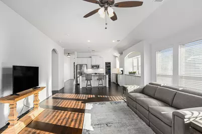 303 Pineview Lane, Ponder, TX 76259 - Photo 4