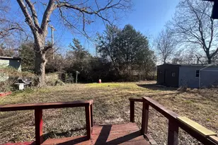 1104 Bell Dr, Greenville, TX 75401 - Photo 12