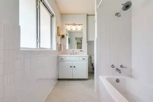 6008 Del Norte Ln, Dallas, TX 75225 - Photo 16