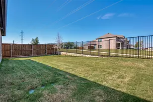 3876 Lyndhurst Ave, Little Elm, TX 75068 - Photo 24