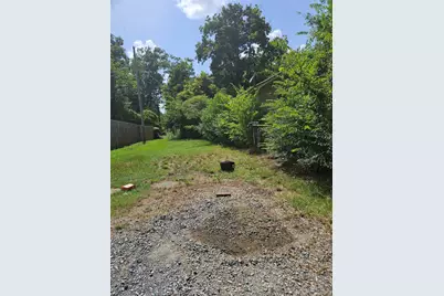 4266 Saint Vincent Avenue, Shreveport, LA 71108 - Photo 2