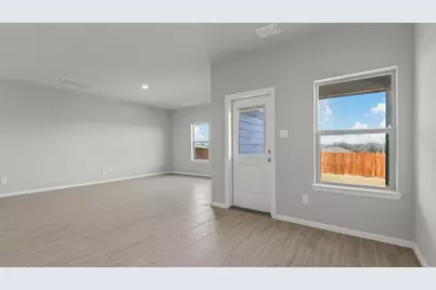 277 Cal Ford Drive, Fort Worth, TX 76247 - Photo 8