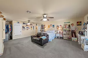 900 W Elizabeth Dr, Robinson, TX 76706 - Photo 18