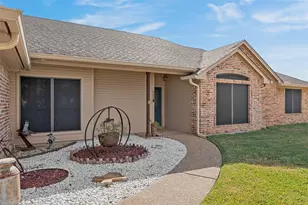 900 W Elizabeth Dr, Robinson, TX 76706 - Photo 4