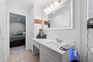 1000 Dorsey St, Burleson, TX 76028 - Photo 16