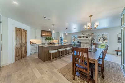 320 Cross Timbers Drive, Double Oak, TX 75077 - Photo 12